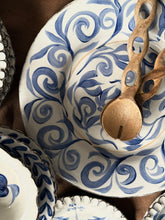 Görseli Galeri görüntüleyiciye yükleyin, XL Rustik Yatay Servis Tabağı (36cm)