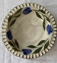 Görseli Galeri görüntüleyiciye yükleyin, Rustik Fırfırlı Kase (25cm)