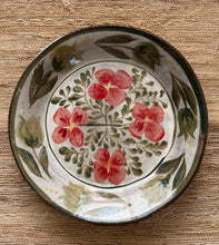Görseli Galeri görüntüleyiciye yükleyin, Farmhouse Çukur Tabak (26cm)