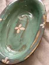 Görseli Galeri görüntüleyiciye yükleyin, Rustik Oval Servis Tabağı (28x18cm)