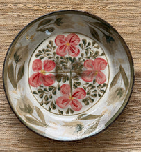 Görseli Galeri görüntüleyiciye yükleyin, Farmhouse Çukur Tabak (26cm)