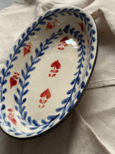 Görseli Galeri görüntüleyiciye yükleyin, Rustik Oval Servis Tabağı (25x15cm)