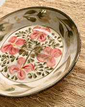 Görseli Galeri görüntüleyiciye yükleyin, Farmhouse Çukur Tabak (26cm)