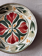 Load image into Gallery viewer, Farmhouse Çukur Servis Tabağı/Tepsi (36cm)