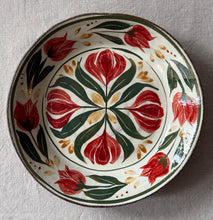 Laden Sie das Bild in den Galerie-Viewer, Farmhouse Çukur Tabak (26cm)