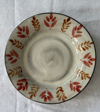 Görseli Galeri görüntüleyiciye yükleyin, Rustik Tabak (25cm)