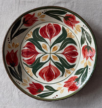 Load image into Gallery viewer, Farmhouse Çukur Tabak (26cm)