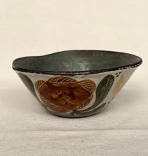 Görseli Galeri görüntüleyiciye yükleyin, Rustik Mini Kase