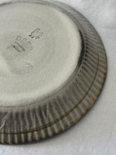 Görseli Galeri görüntüleyiciye yükleyin, Farmhouse Çukur Tabak (26cm)