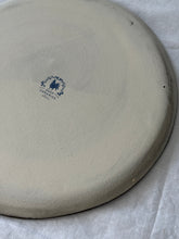 Görseli Galeri görüntüleyiciye yükleyin, Rustik Düz Tabak (28cm)