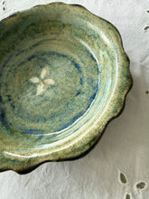 Görseli Galeri görüntüleyiciye yükleyin, Rustik Mini Tabak (16cm)