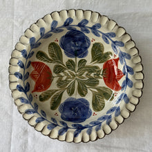 Görseli Galeri görüntüleyiciye yükleyin, Rustik Fırfırlı Kase (25cm)