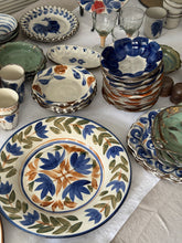 Görseli Galeri görüntüleyiciye yükleyin, XL Rustik Yatay Servis Tabağı (36cm)