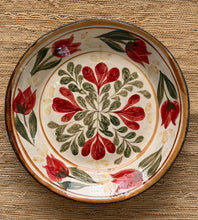 Görseli Galeri görüntüleyiciye yükleyin, Farmhouse Çukur Tabak (26cm)